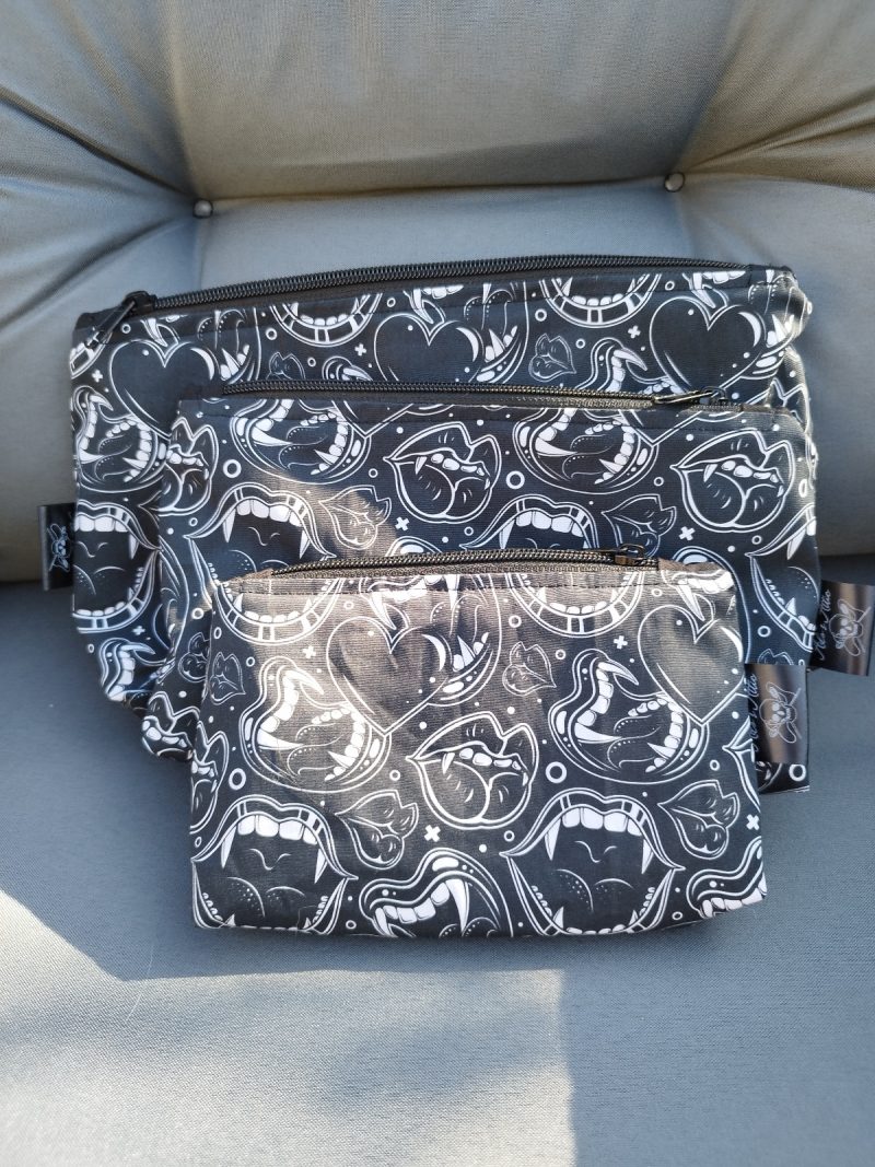 Vampire Lips Multipurpose Bag Set