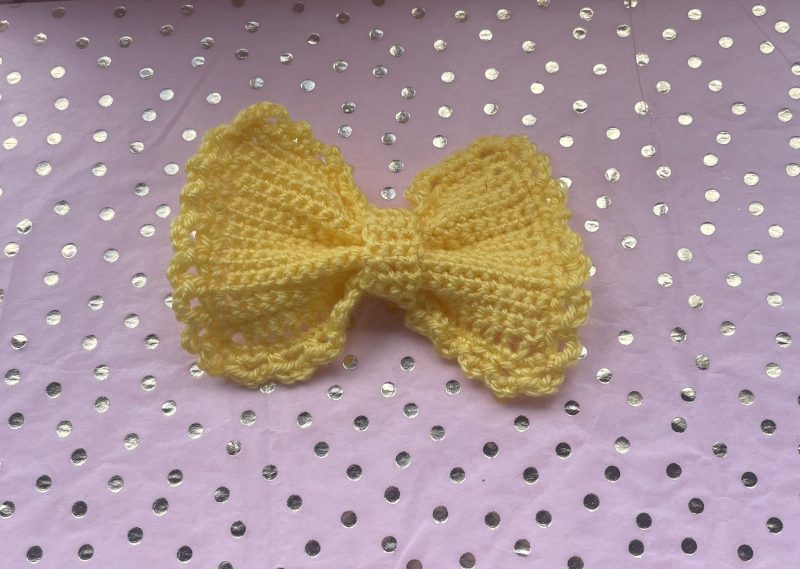 Crochet Bow Hairclip - More colours coming soon!