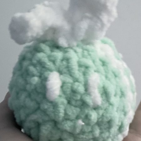 Crochet Mint bee