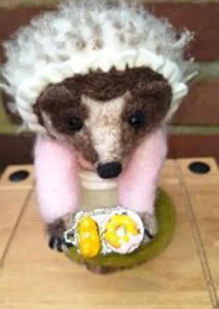 needle felted Mrs Tigglewinks