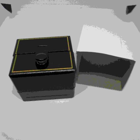 Ring Box Vintage, Antique Style Double Door, Press Stud Fastening, Gold Detailing on the Box.