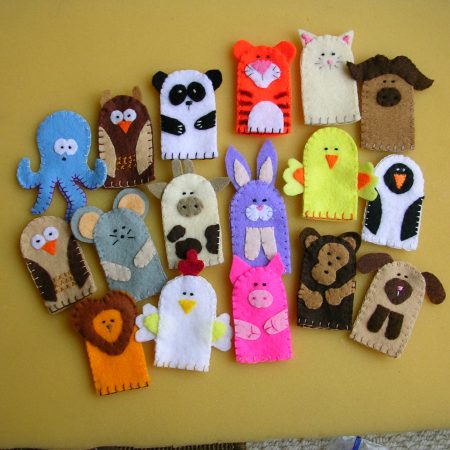 Set of 10 felt animal finger puppets