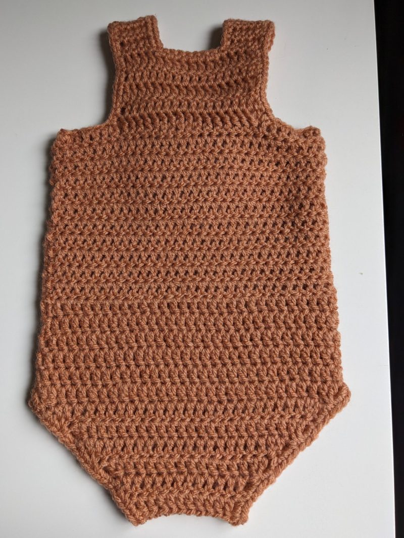 New born baby suit (romper)