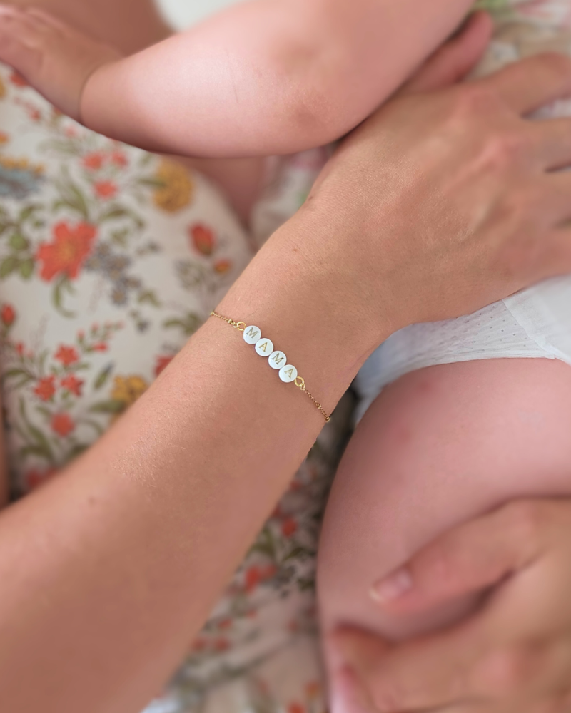 Delicate Handmade Mama Bracelet | 18K Gold Plated Bracelet | Freshwater Pearl