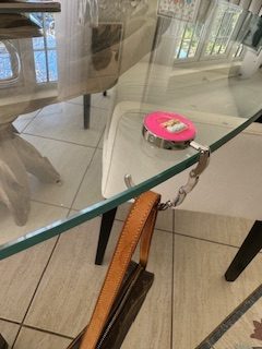 Customised handbag hanger