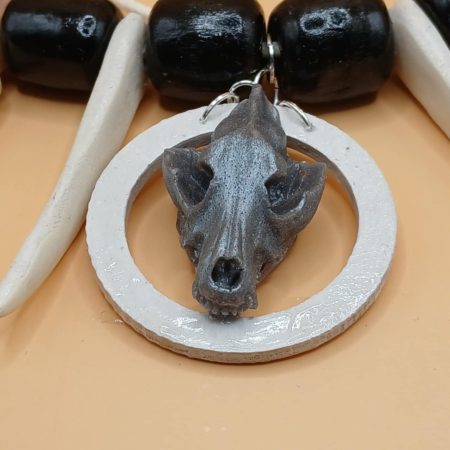Hunter's Charms - Tooth & Claw | resin pendant | Fang, Claw | LARP, cosplay, theatre