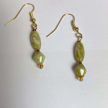 Clearance Necklace Set: Pale green necklace and earrings set