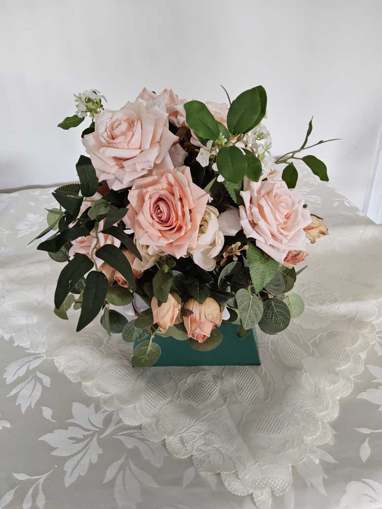 Peach Melba (Faux Floral Arrangement)