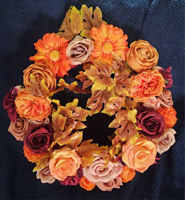 Spiced Rose Garden ( Wreath)