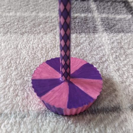 Colourful ring holder. Pink and purple