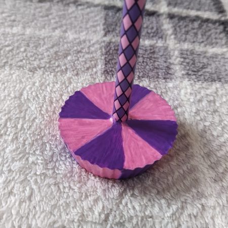 Colourful ring holder. Pink and purple