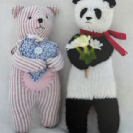 Knitting and Sewing Pattern KP32 Gift Bears