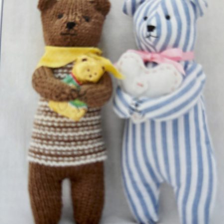 Knitting and Sewing Pattern KP32 Gift Bears