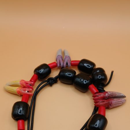 Hunter's Charms - Vampire Slayer's Talisman: Drăcul | resin pendant | Skull, Fangs | LARP, cosplay,