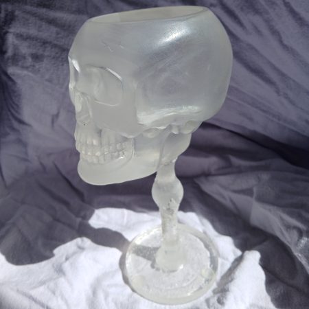 Grim Chalice - Diamond | crystal effect | skull-shaped resin cup