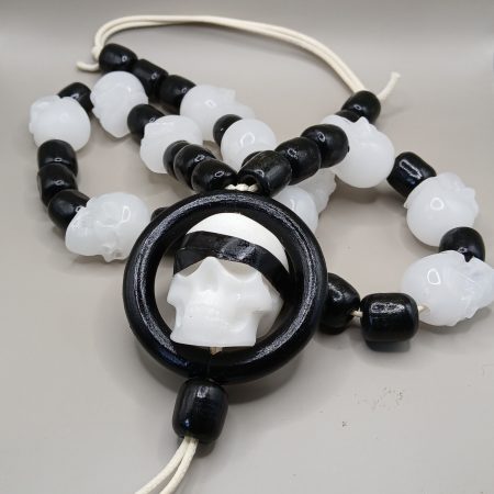 Arcane Artefacts - The Blind Prophet | resin skull necklace/Prayer Beads | LARP, cosplay, theatre