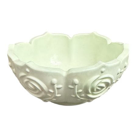 Decorative Flower-Shaped Bowl – Handmade Jewelry & Trinket Holder from Eco Resin