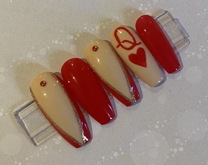 Handpainted Press On Nails - Queen Of Hearts