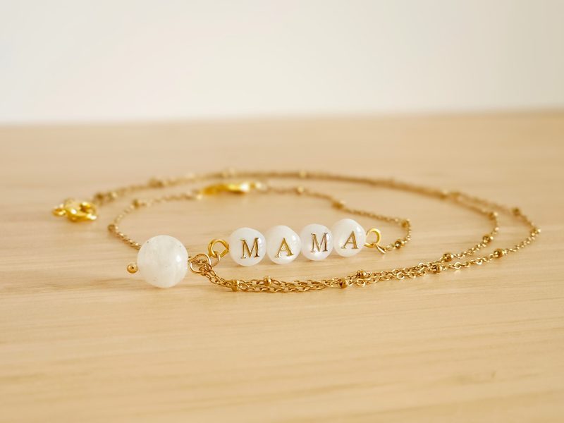 Delicate Handmade Mama Bracelet | 18K Gold Plated Bracelet | Freshwater Pearl