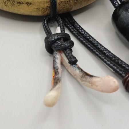 Hunter's Charms - Fallen Phoenix | resin pendant | Skull, Talon | LARP, cosplay