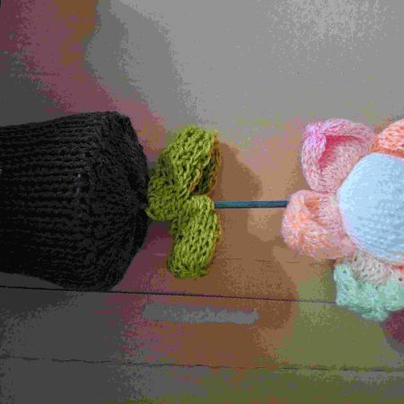 Knitted scented flower with pot