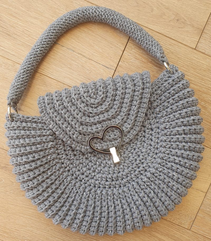 Luxury Sparkle Shell Handbag - Metallics