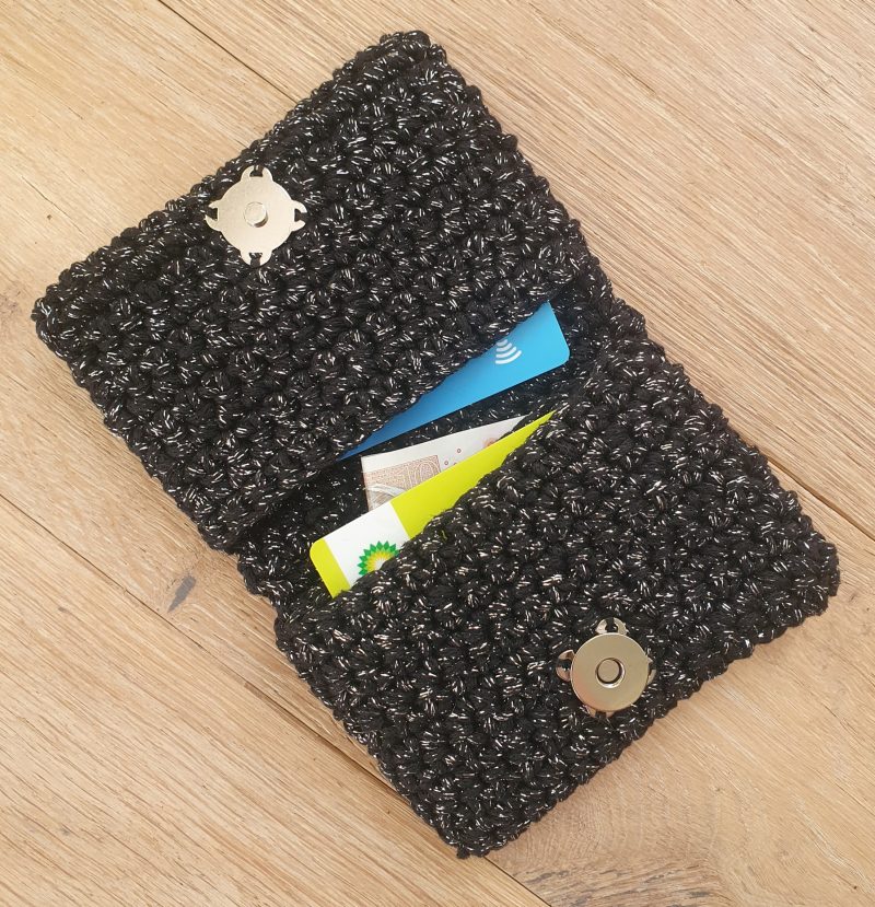 Compact Sparkle Cash/Card Purse