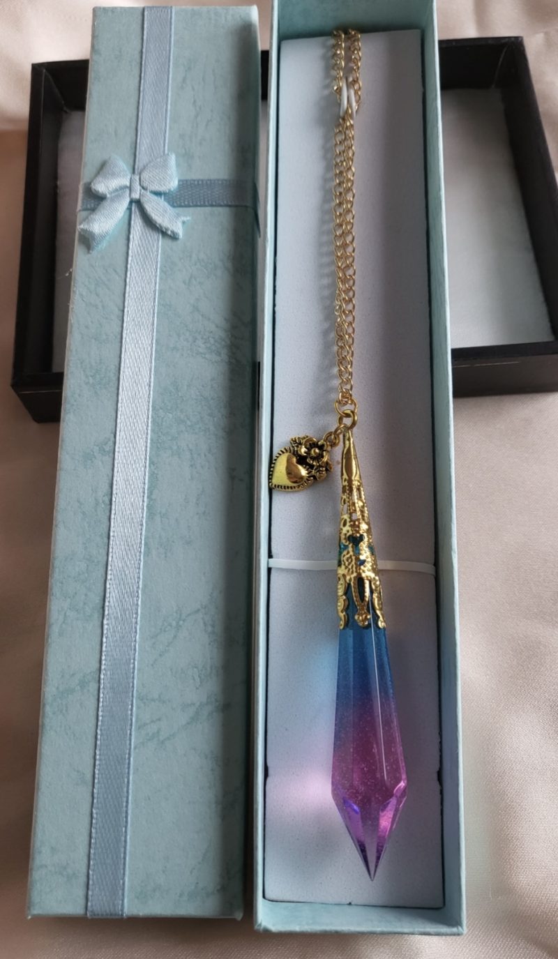 Beautiful Pink And Blue Glass Resin Crystal Pendant Necklace