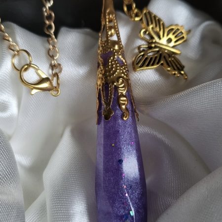 Shimmery glitter purple resin pendant necklace