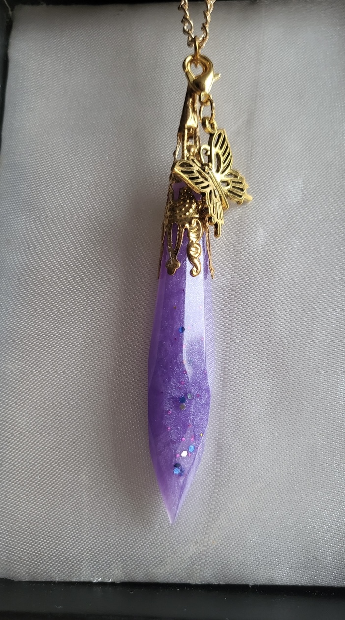 Shimmery glitter purple resin pendant necklace