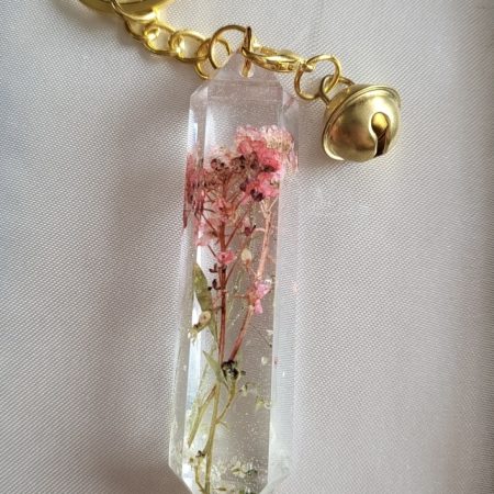 Beautiful pink flowers, clear resin keychain