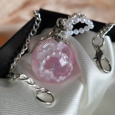 Cute pink resin ball necklace