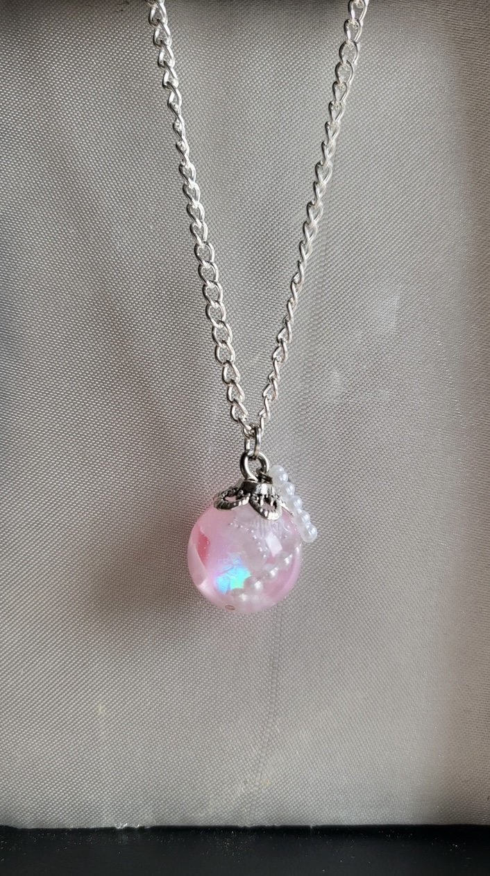 Cute pink resin ball necklace