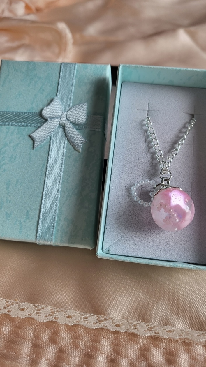Cute pink resin ball necklace