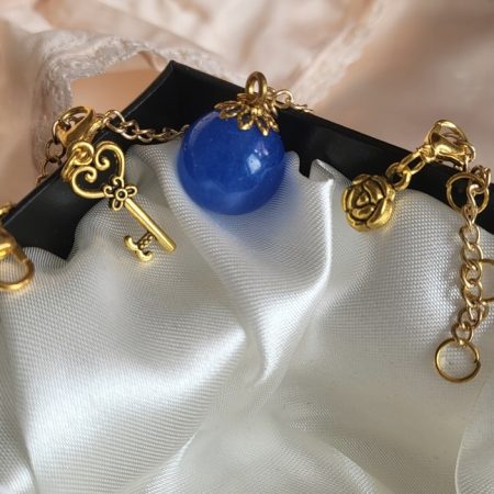 Royal blue and gold resin ball bracelet