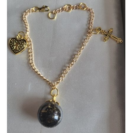 Fancy black and gold resin ball bracelet