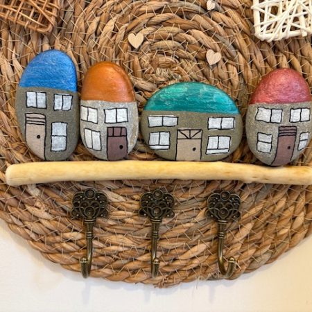 Handcrafted Wicker Wall Hanging – Pebble Art Village with Embellishments & Key Hooks