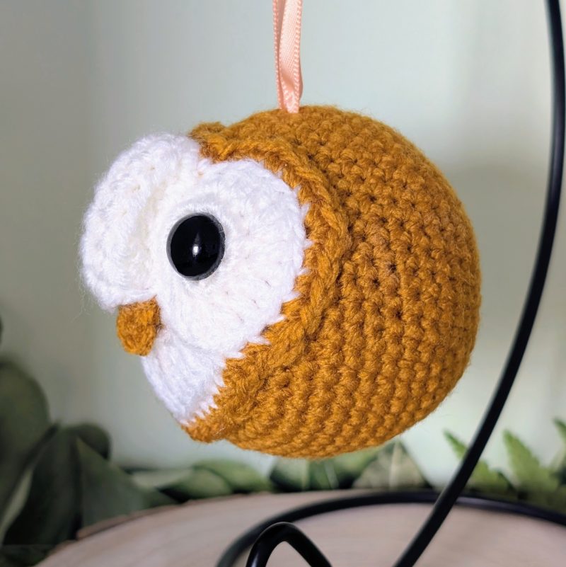 Barn Owl baubles - hand crocheted ornament