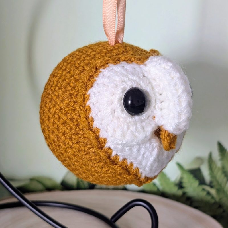 Barn Owl baubles - hand crocheted ornament