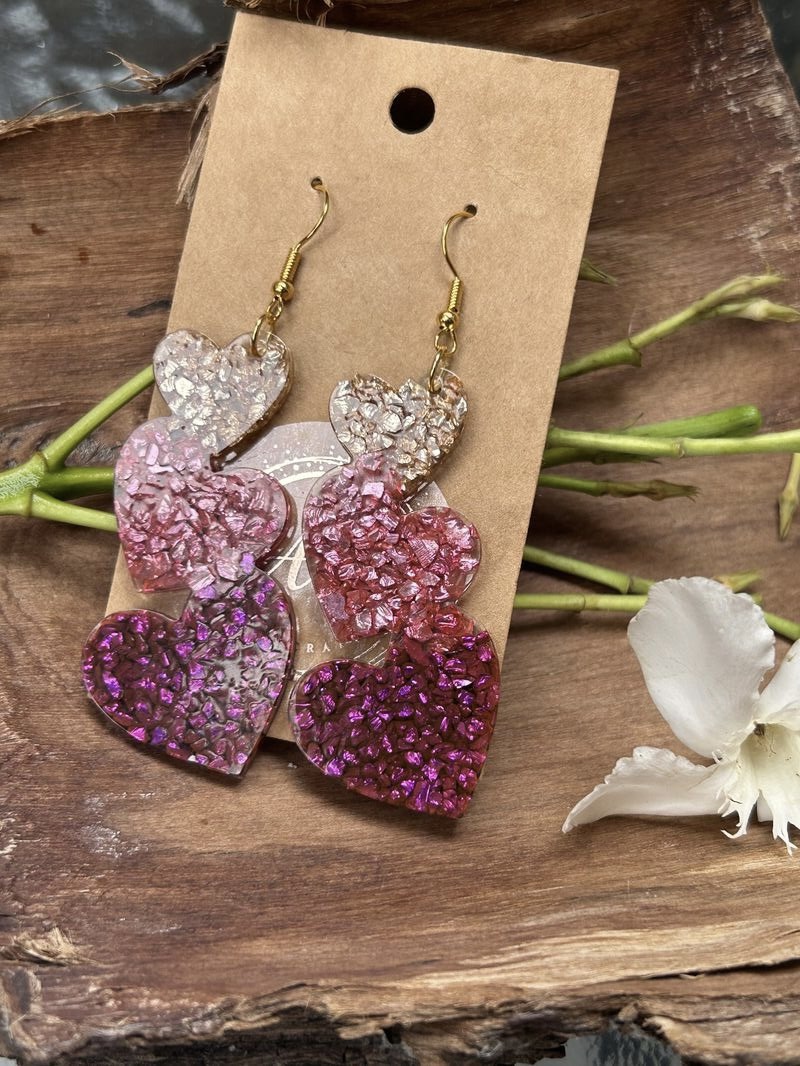 Three hearts resin earrings with broken glass