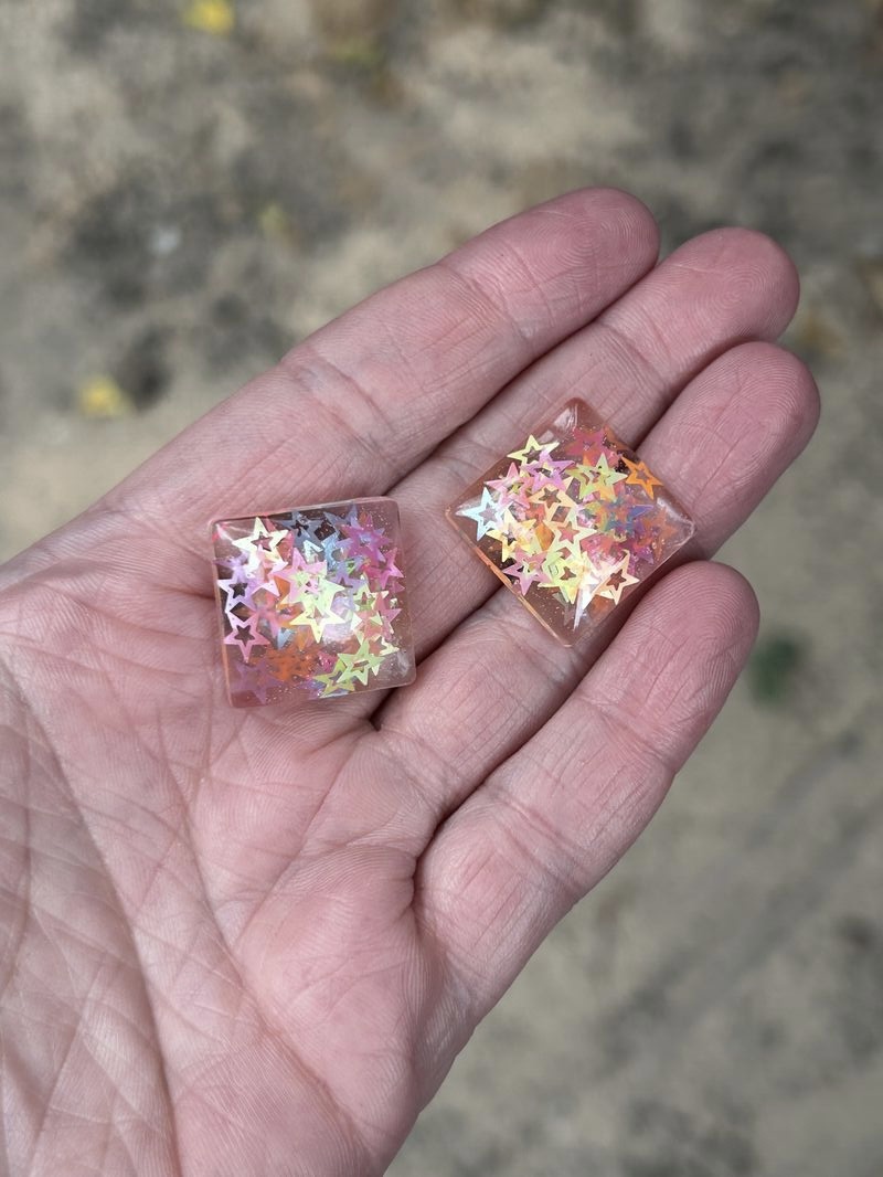 Square stud resin earrings with colorful stars