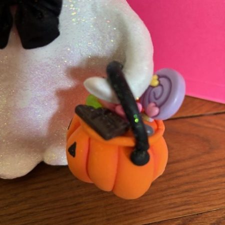 Halloween Trick or Treat Ghost