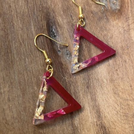 Resin triangle earrings with gold