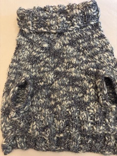 Doggie Basic Turtleneck Jumper in size Large