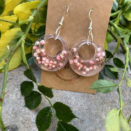 Large round resin earrings with dry flovers and glitter