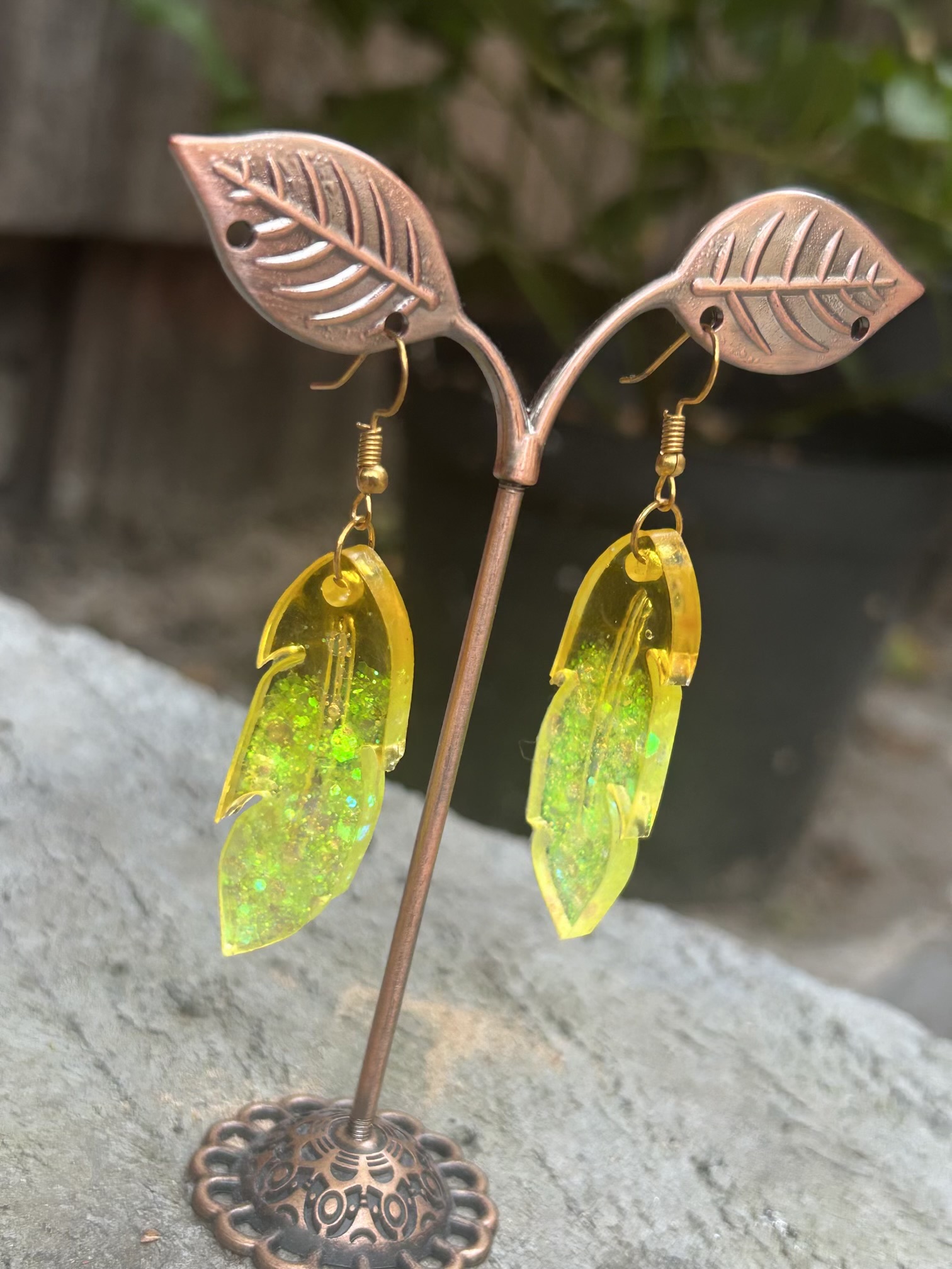 Resin earrings lemon leaves