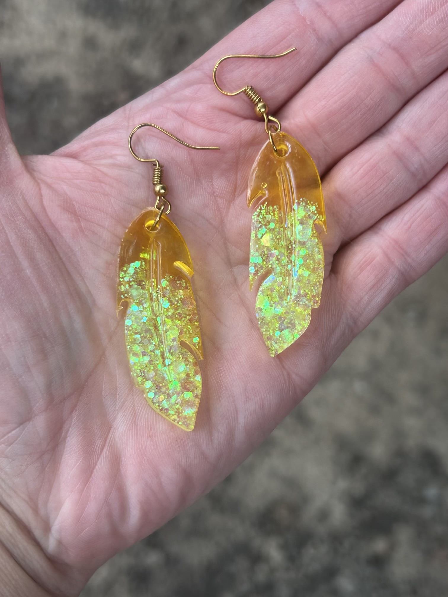 Resin earrings lemon leaves