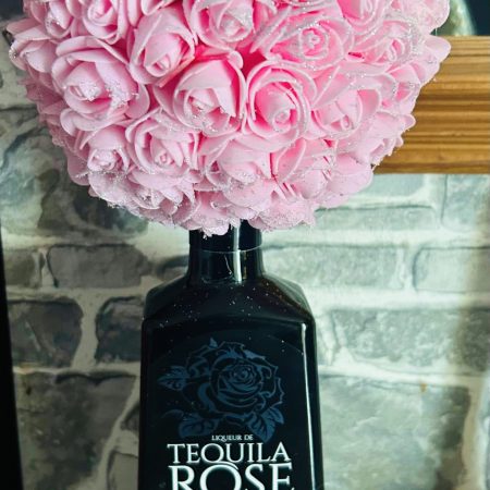 Tequila Rose vase with rose flowers