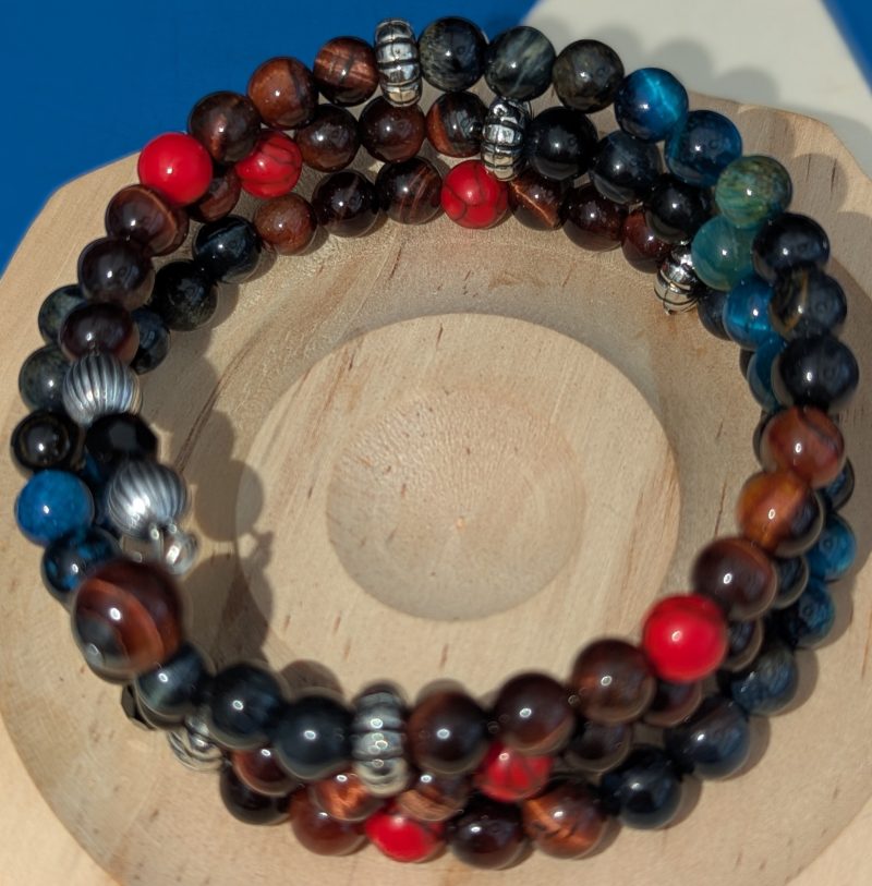 Memory wire bracelet with a combination of various Tiger Eye stones