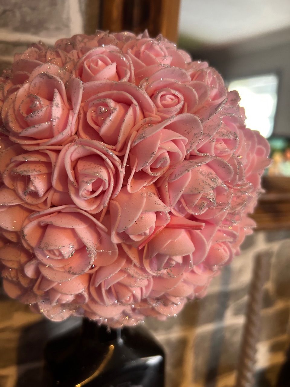 Tequila Rose vase with rose flowers